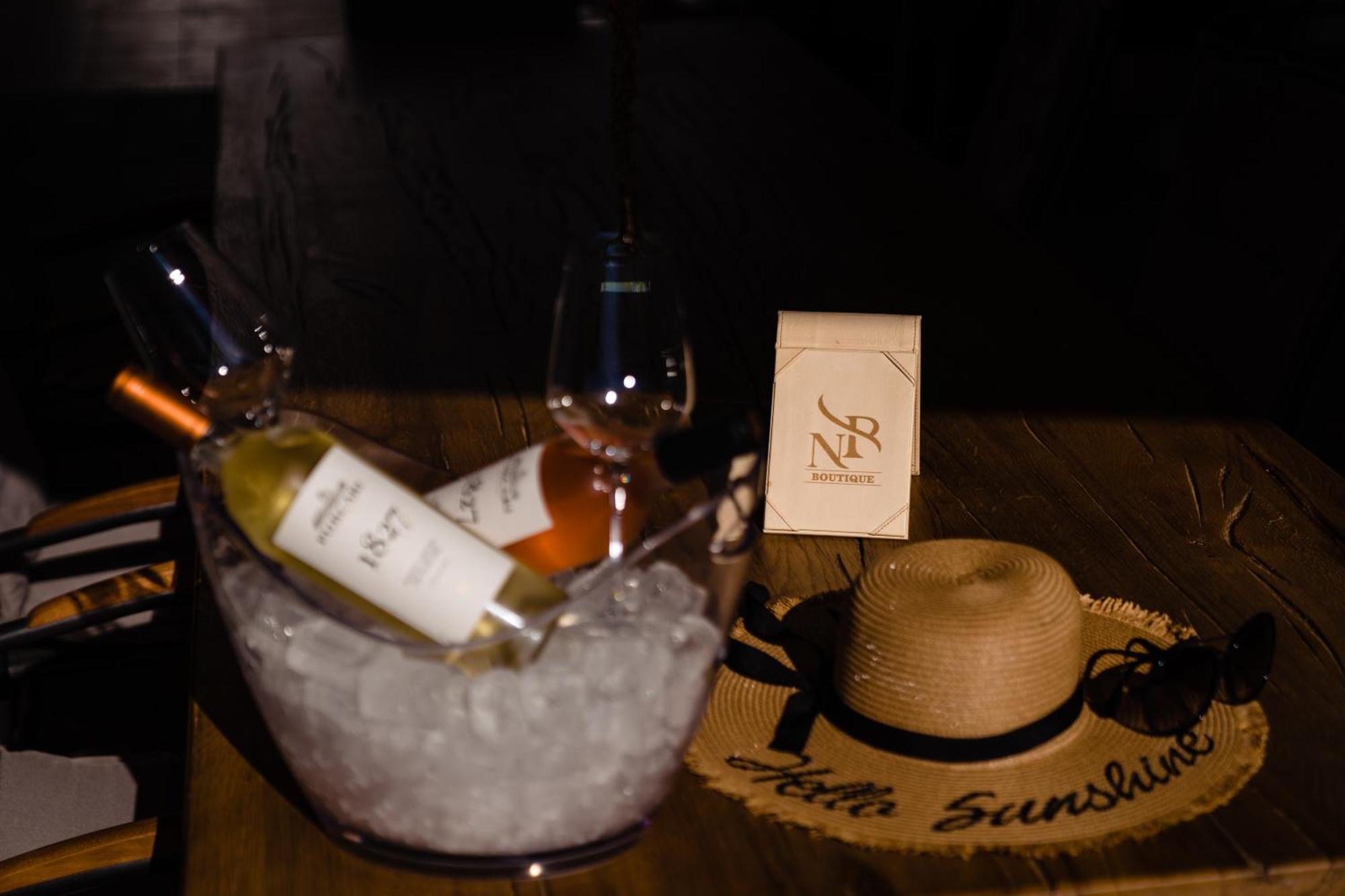 Nb Boutique Hotel Tuzla Ngoại thất bức ảnh