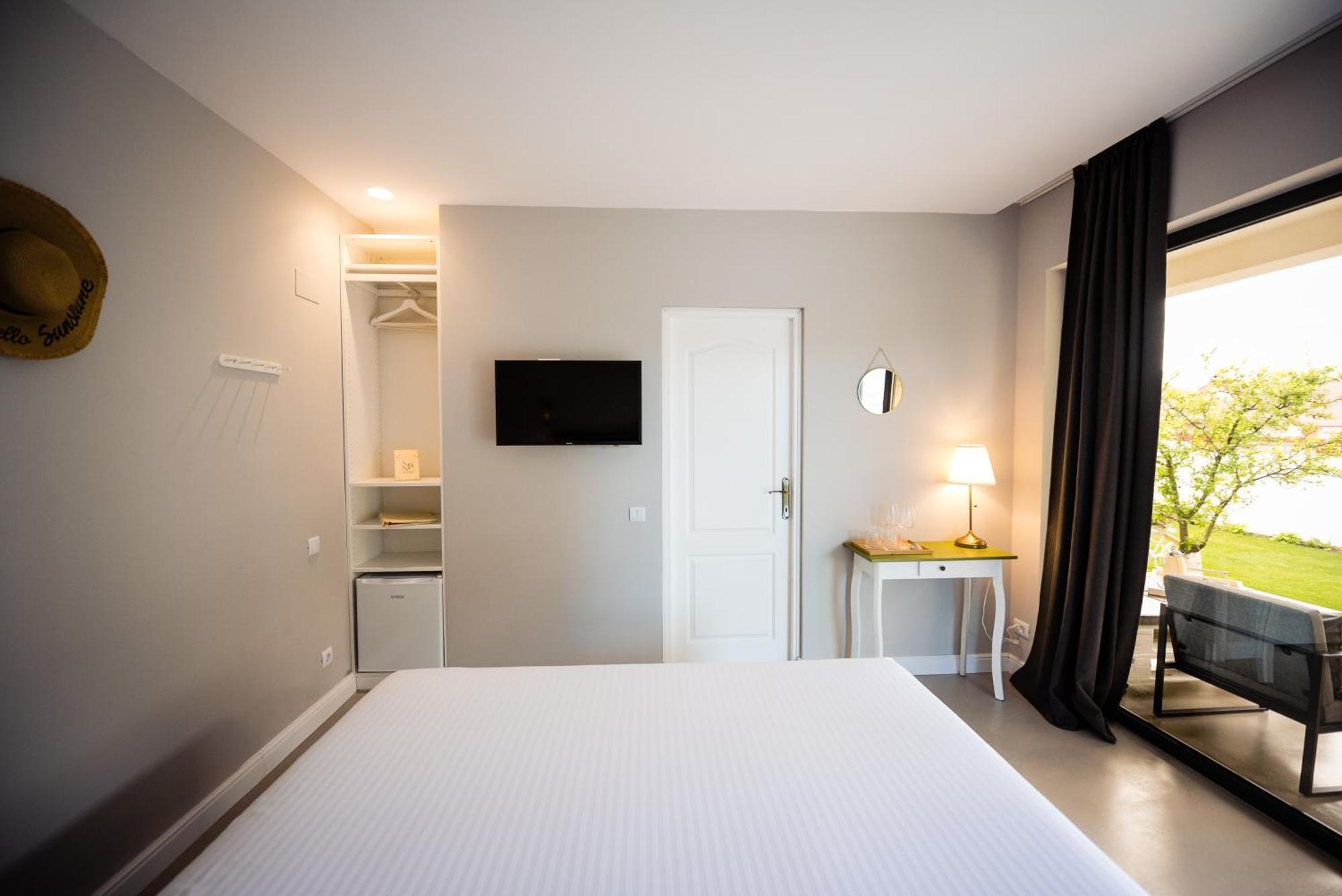 Nb Boutique Hotel Tuzla Ngoại thất bức ảnh