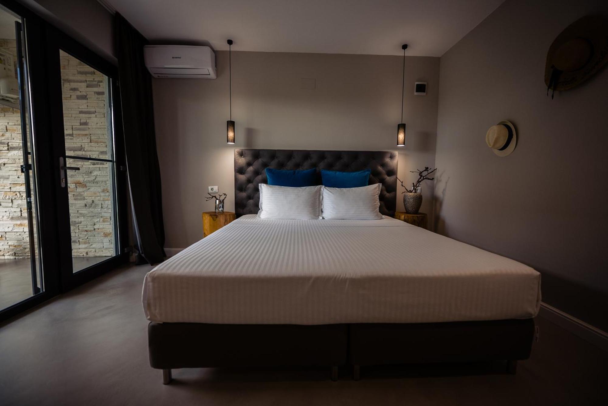 Nb Boutique Hotel Tuzla Ngoại thất bức ảnh
